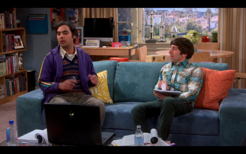 Black Dell Alienware - The Big Bang Theory (2)