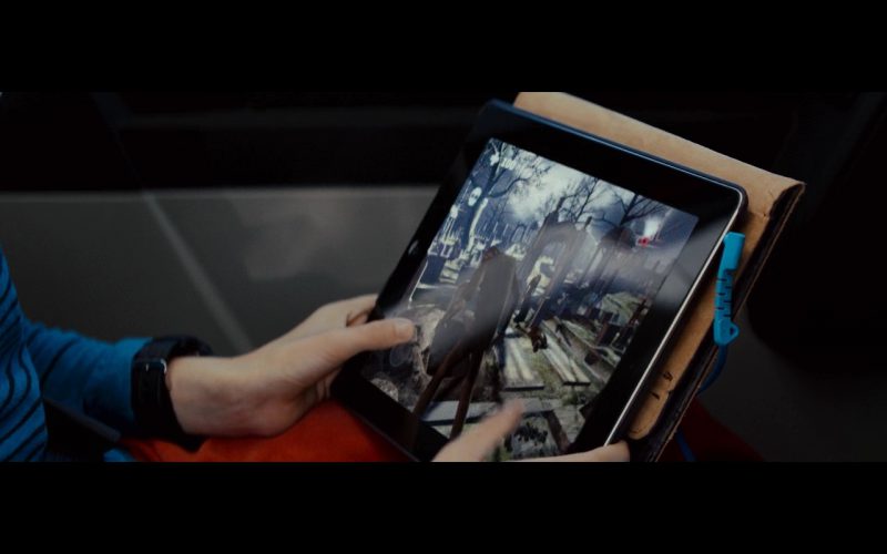 Apple iPad – Poltergeist (2015)