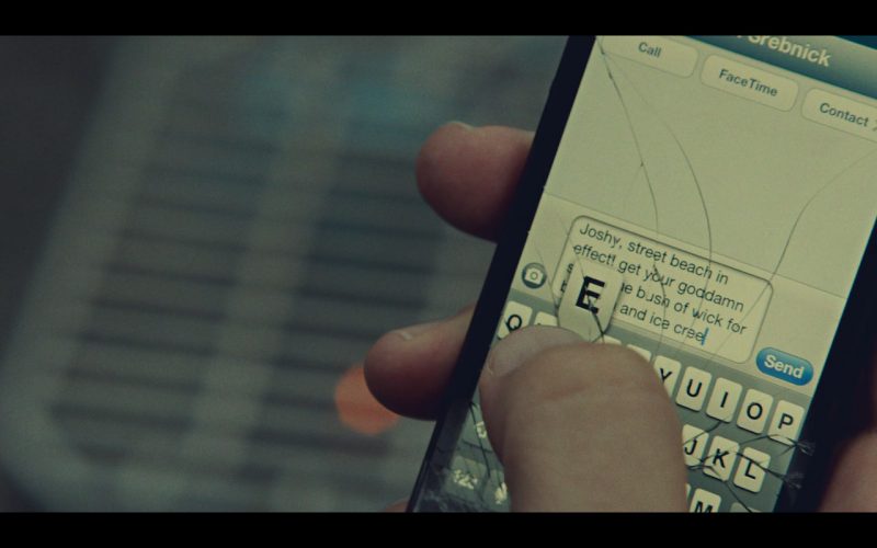 Apple iPhone – While We’re Young (3)