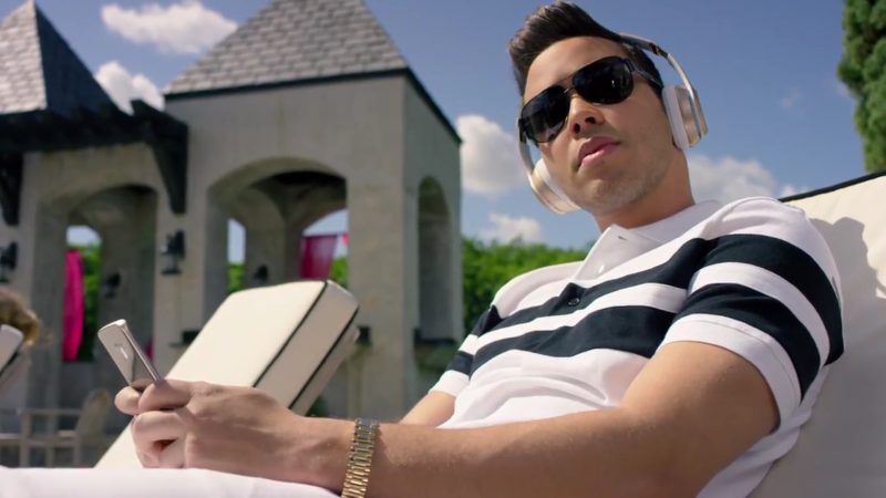 Headphones - Beats By Dre - Prince Royce - Back It Up  (1)