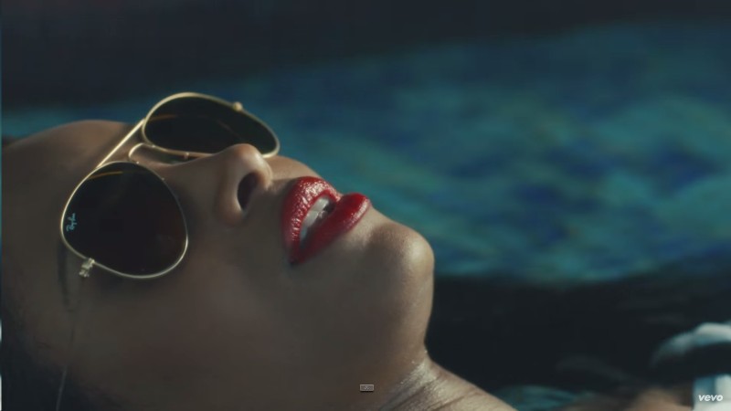 Ray-Ban Sunglasses - Ciara - Dance Like We're Making Love (2)