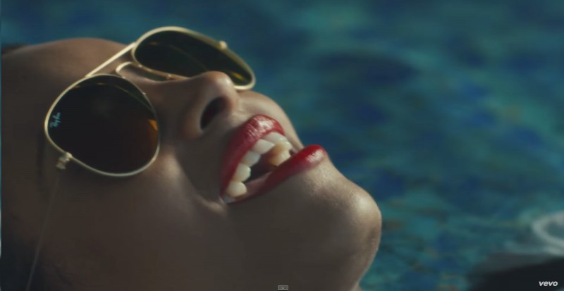 Ray-Ban Sunglasses - Ciara - Dance Like We're Making Love (7)