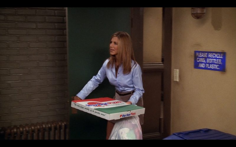 Ray Bari Pizza Product Placement in Friends (3)