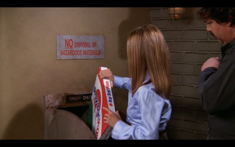 Ray Bari Pizza Product Placement in Friends (6)