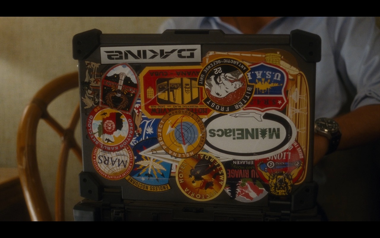 DELL Notebook - Aloha Movie Product Placement (6)