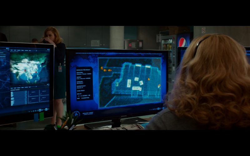 Samsung Monitors Product Placement in Spy 2015 Movie (1)