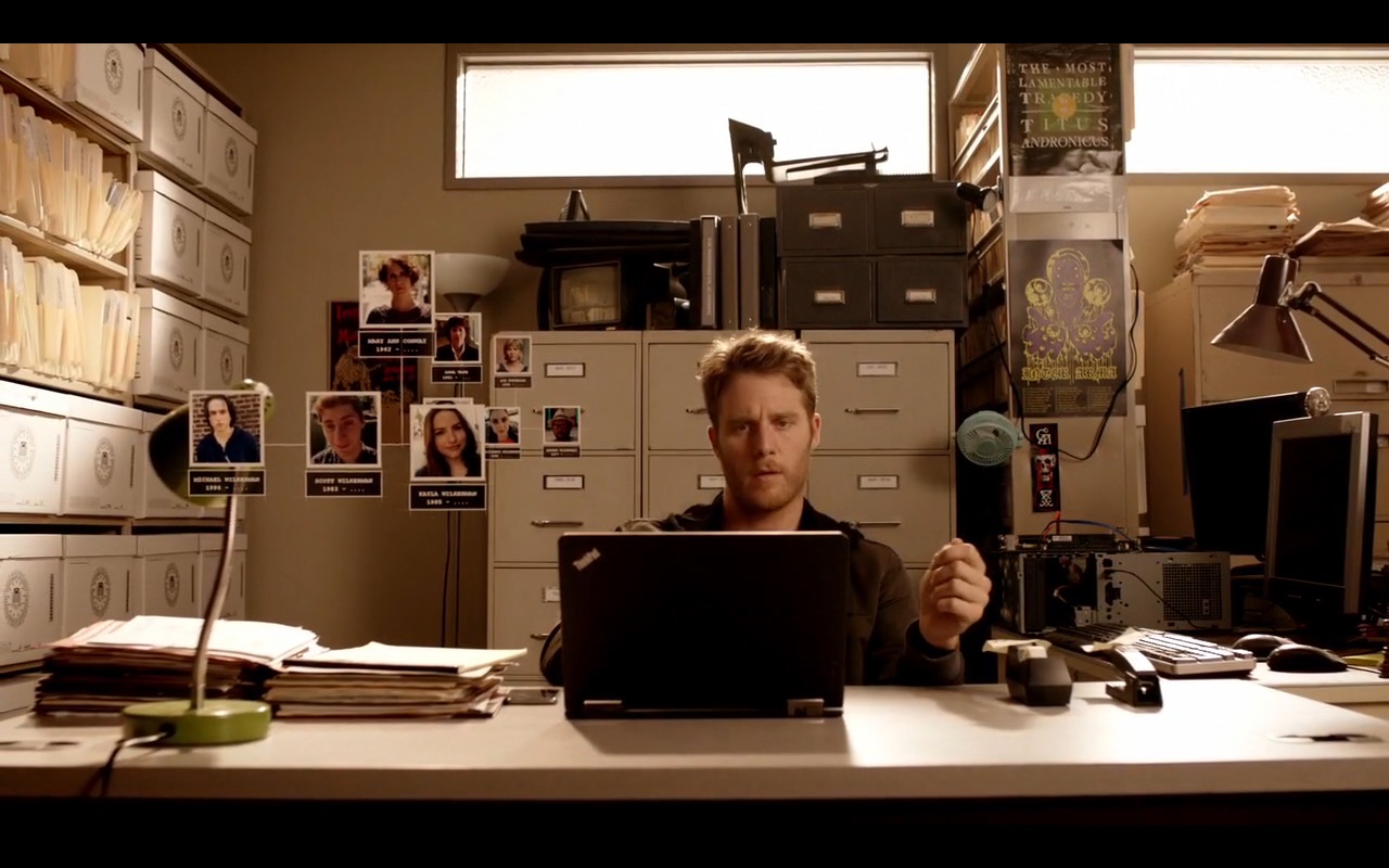 Lenovo ThinkPad Notebook - Limitless Product Placement in TV Series (2)