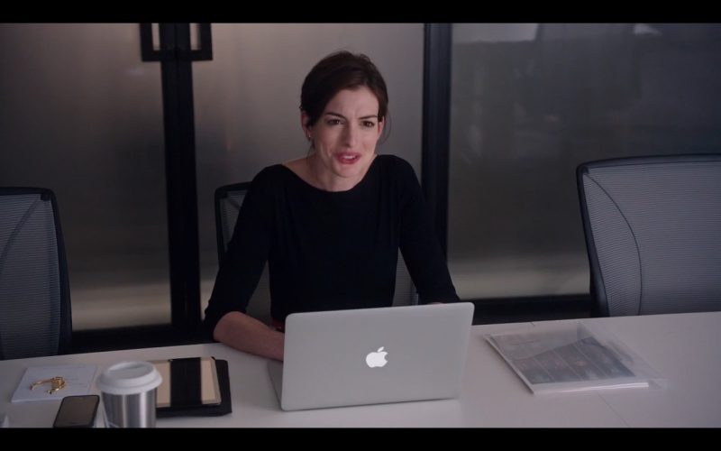 Apple MacBook Pro – The Intern 2015 (1)