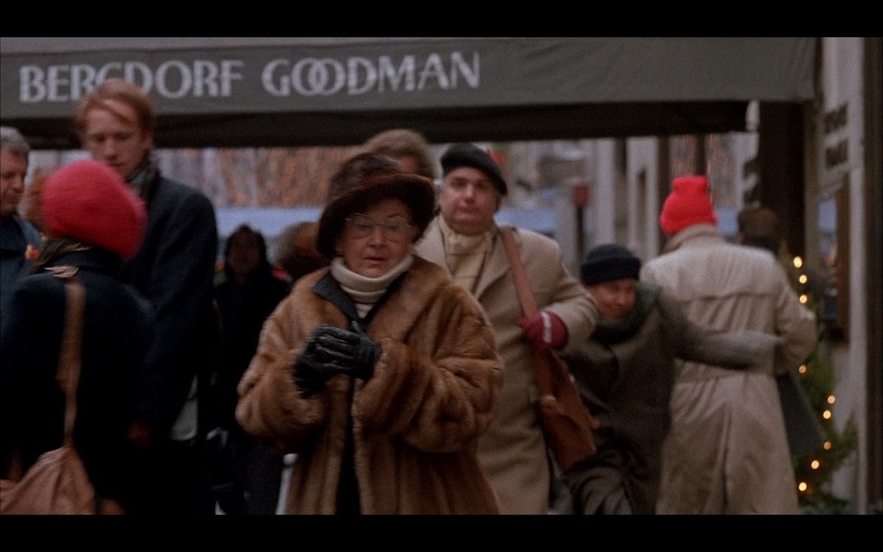 Bergdorf Goodman – Home Alone 2 Lost in New York 1992 (1)