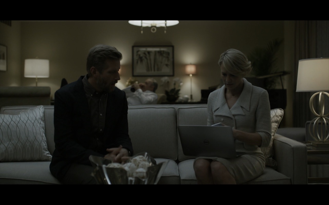 Dell Laptop – House Of Cards TV Show1280 x 800
