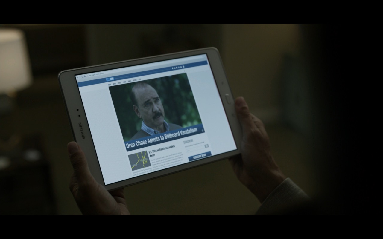 Samsung Tablet - House Of Cards (1)