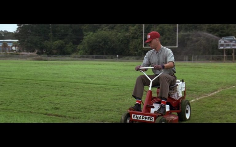 Forrest Gump (1994) Movie Product Placement Seen On Screen (13 Examples)