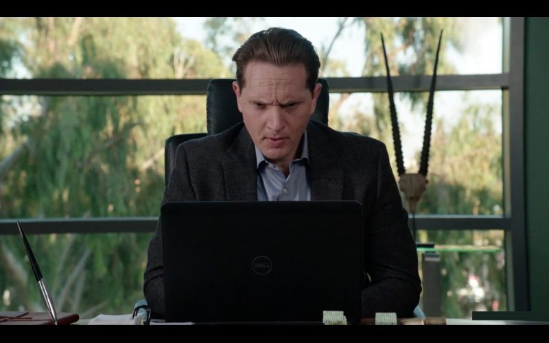 Black Dell Laptop – Silicon Valley (1)
