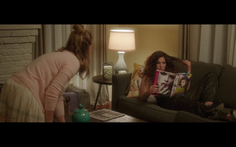 In Touch – Bad Moms (2016)
