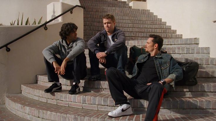 Nike and Puma shoes worn by Kevin Dillon and Adrian Grenier in ENTOURAGE: ENTOURAGE (2004)