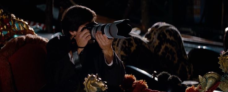 Sony camera in THE TOURIST (2010)