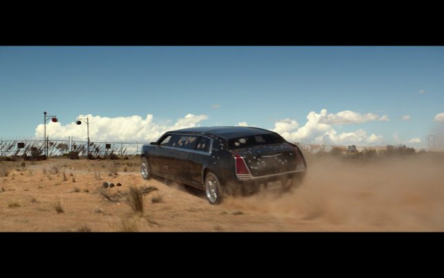 Chrysler E8 Car Limo Logan 2017 