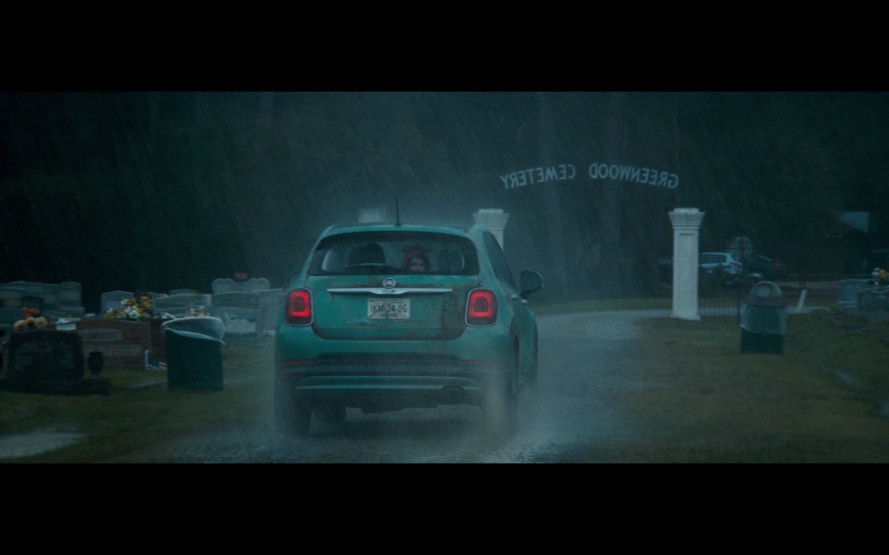Fiat 500X Car – Logan (2017) Movie
