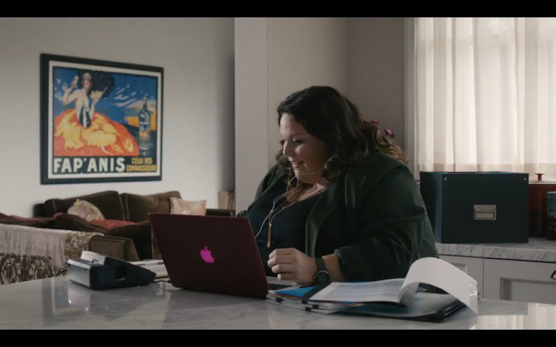 Apple MacBook – This Is Us (1)