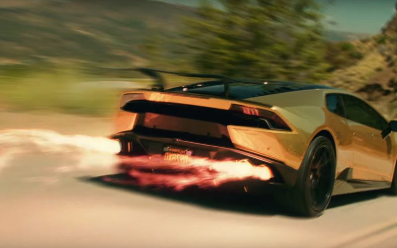 Gold Lamborghini Huracán – Travis Scott – Butterfly Effect (1)