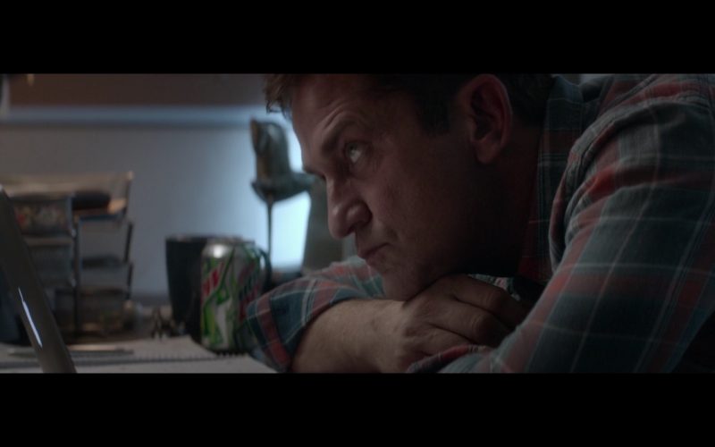 MacBook And Mountain Dew – A Family Man (2016)