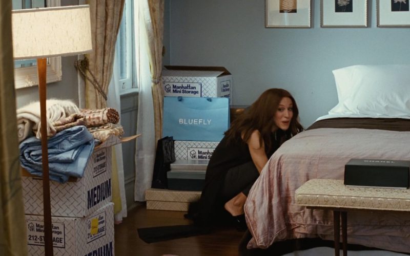 Bluefly Paper Bag and Manhattan Mini Storage – Sex and the City (2008)