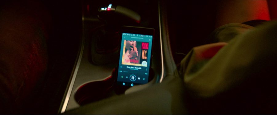 Apple IPod Music Players Used By Ansel Elgort In Baby Driver (2017)