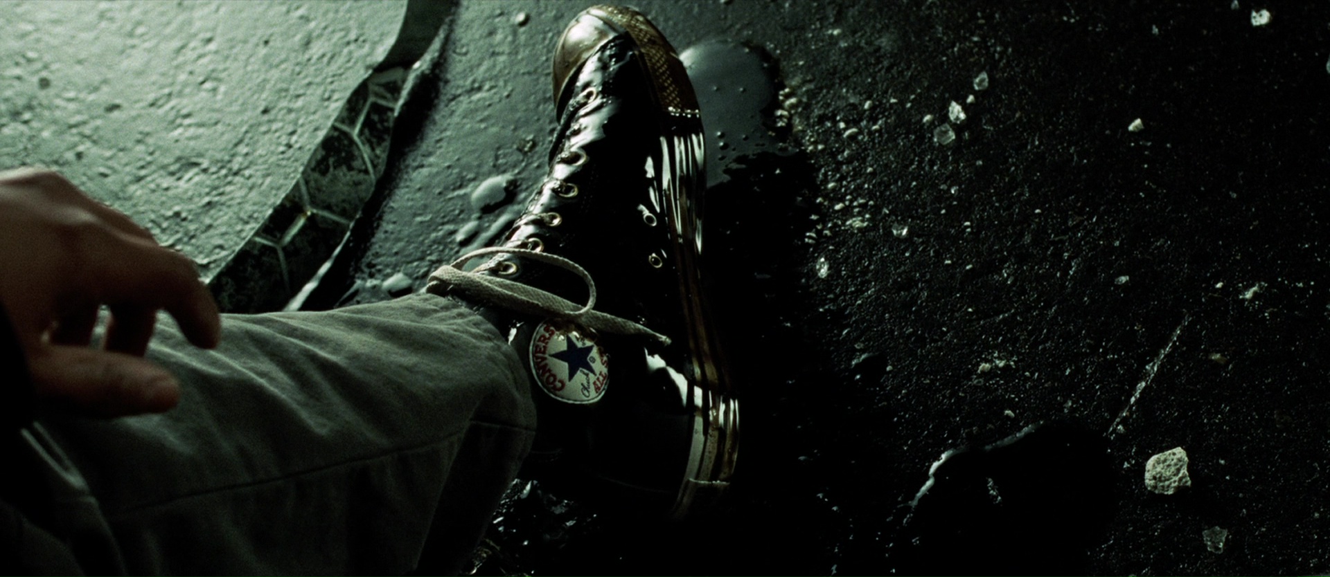 Bevestigen Op de grond volleybal Converse Sneakers Worn By Will Smith In I, Robot (2004)