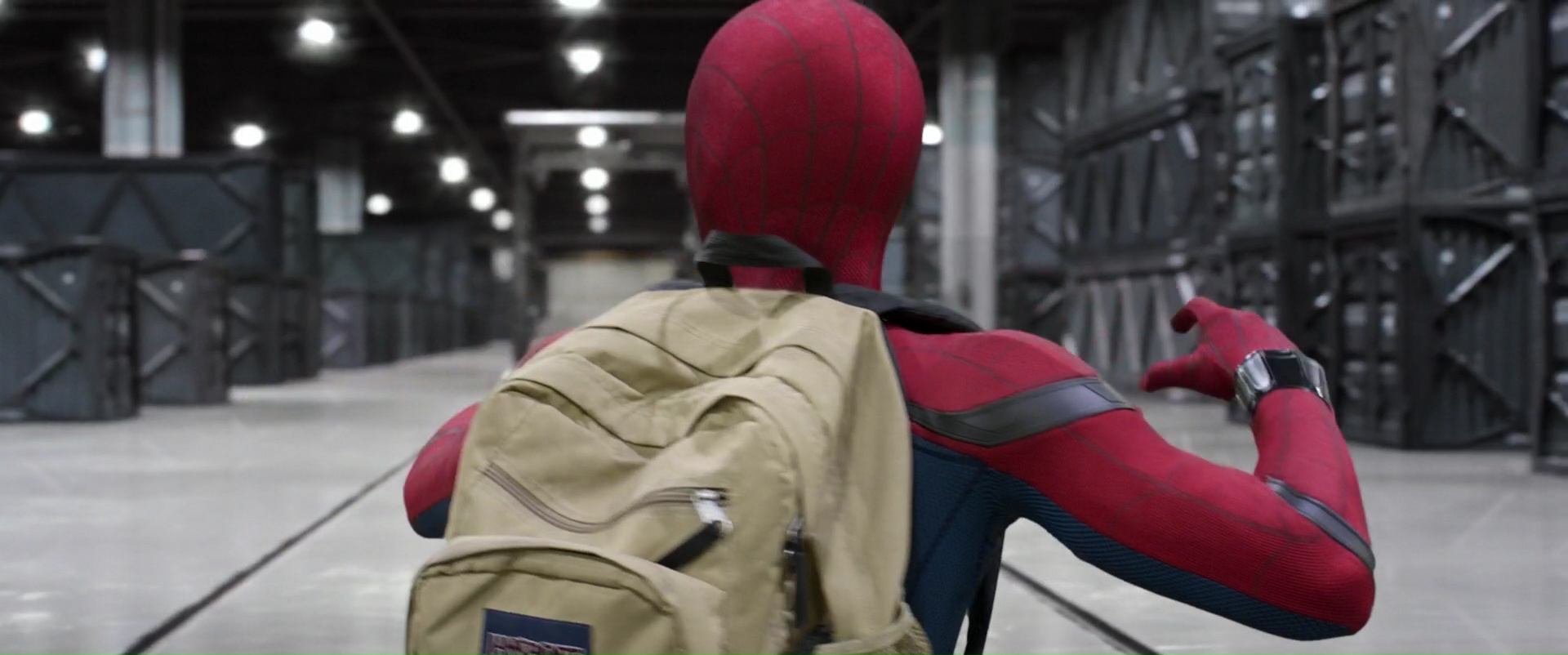 JanSport Backpack Worn by Tom Holland in Spider-Man: Homecoming (2017) Movie1920 x 802
