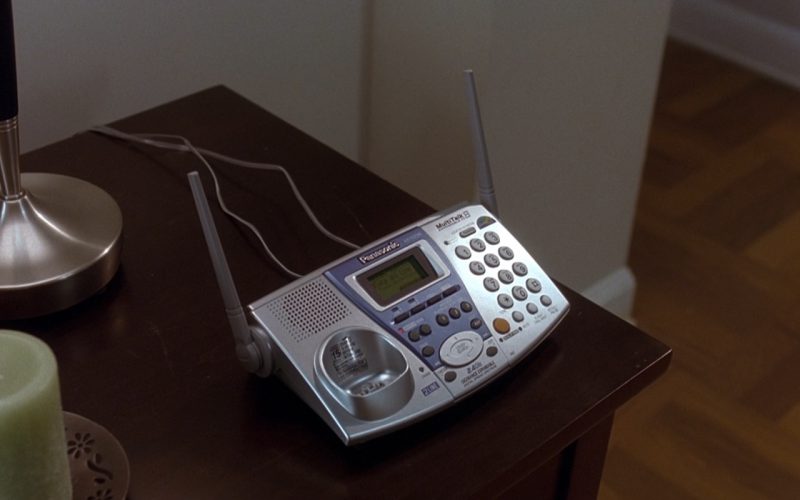 Panasonic MultiTalk Phone – Along Came Polly (2004)