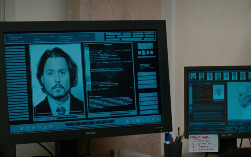 Sony monitors in THE TOURIST (2010)