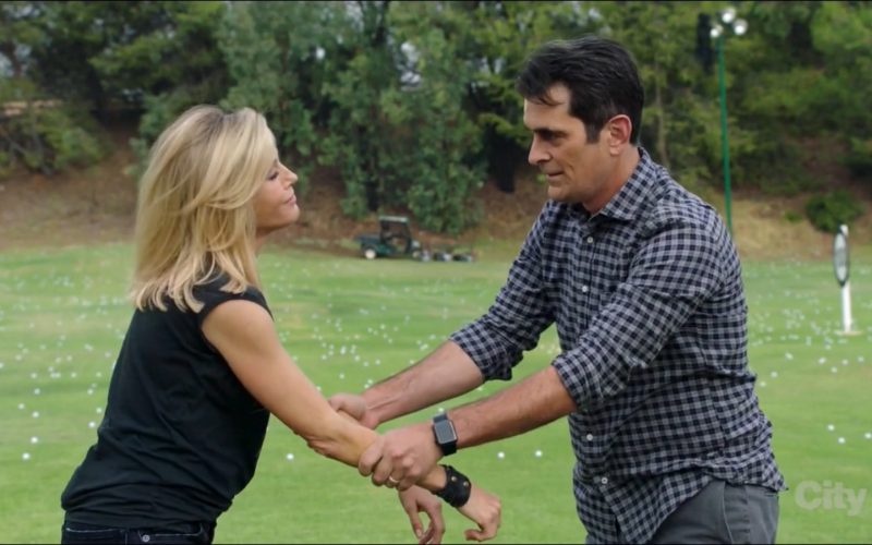 Apple Watch Used by Ty Burrell in Modern Family (1)