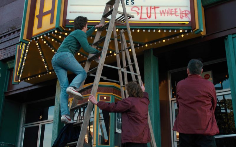 Nike Sneakers Worn by Joe Keery (Steve Harrington) in Stranger Things (1)