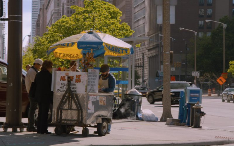 Sabrett Hot Dogs in The Fate of the Furious (1)