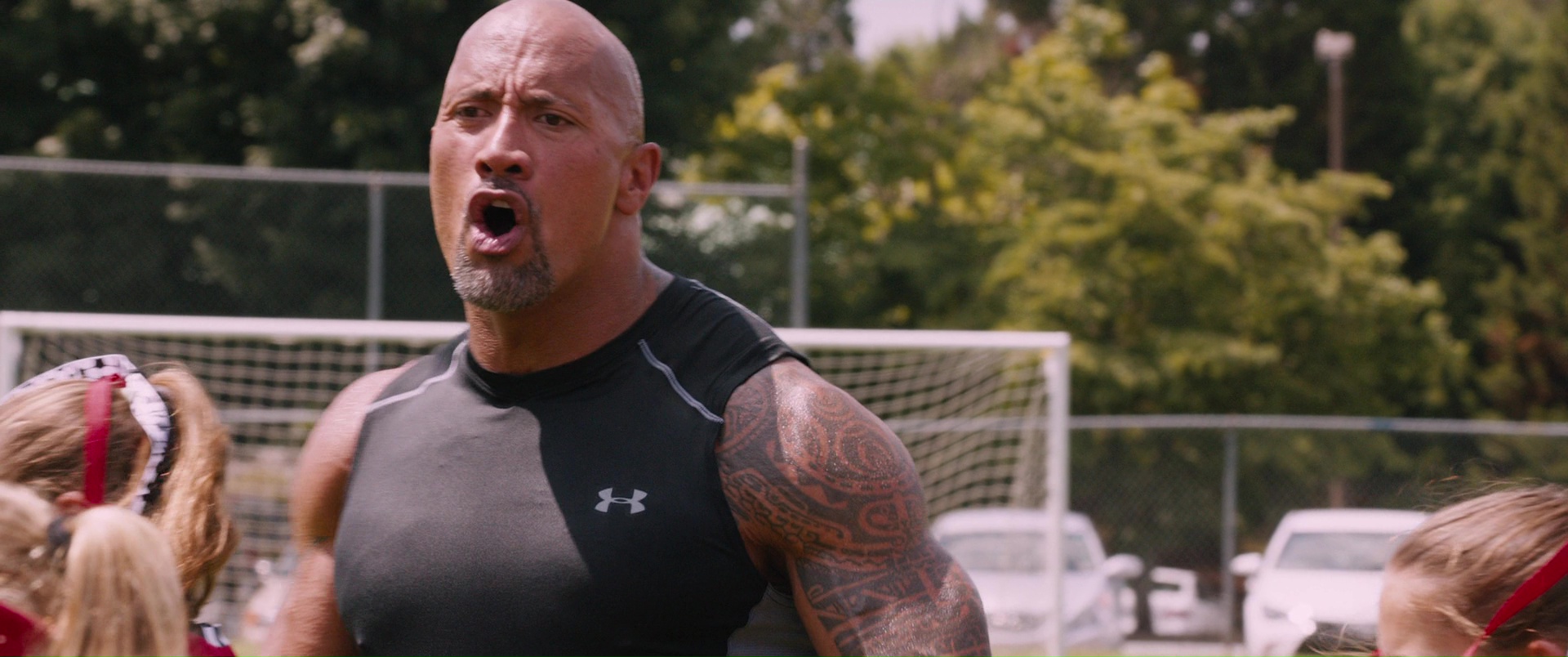 Gemidos congelado Papúa Nueva Guinea Under Armour Sleeveless T-Shirt Worn By Dwayne Johnson (The Rock) In The  Fate Of The Furious (2017)