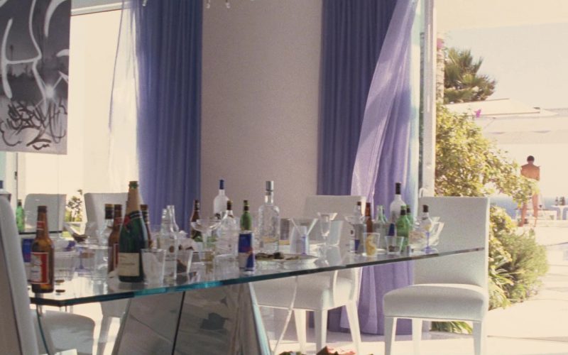 Budweiser Beer, Moët Champagne and Red Bull Cans in Ocean’s Twelve (1)