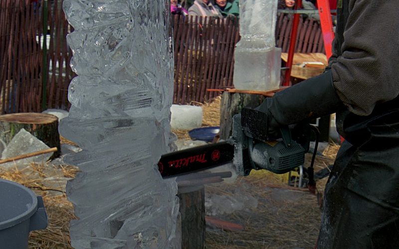 Makita Chainsaw Used by Bill Murray in Groundhog Day (1)