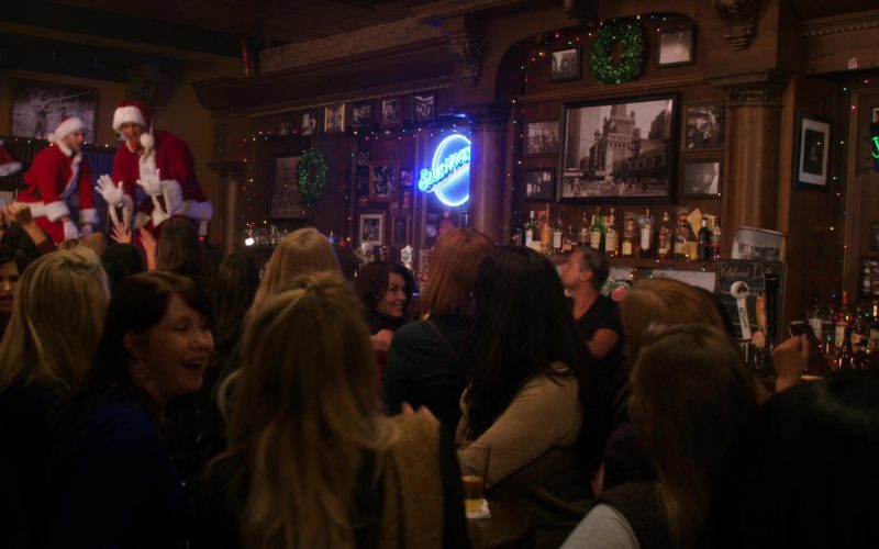 Blue Moon and Jameson Neon Signs in A Bad Moms Christmas