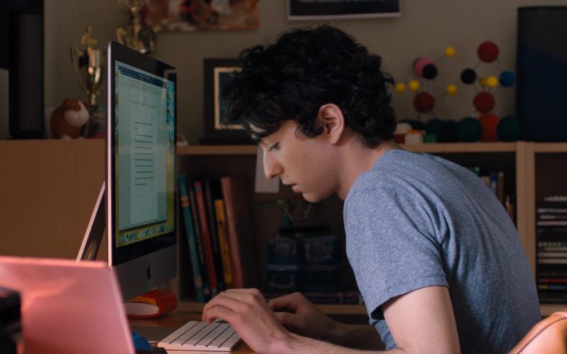 Apple iMac Computer Used by Alex Wolff in Jumanji Welcome to the Jungle (1)