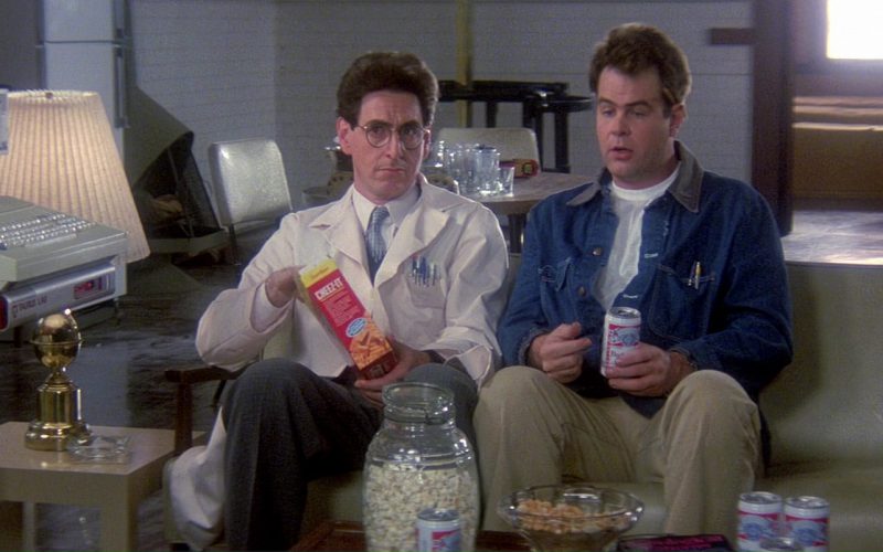 Cheez-It and Budweiser Beer in Ghostbusters (1)