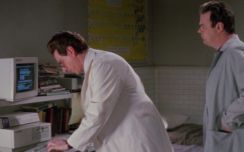 HP Monitor and Hewlett-Packard Scanjet Scanner in Ghostbusters 2 (1)