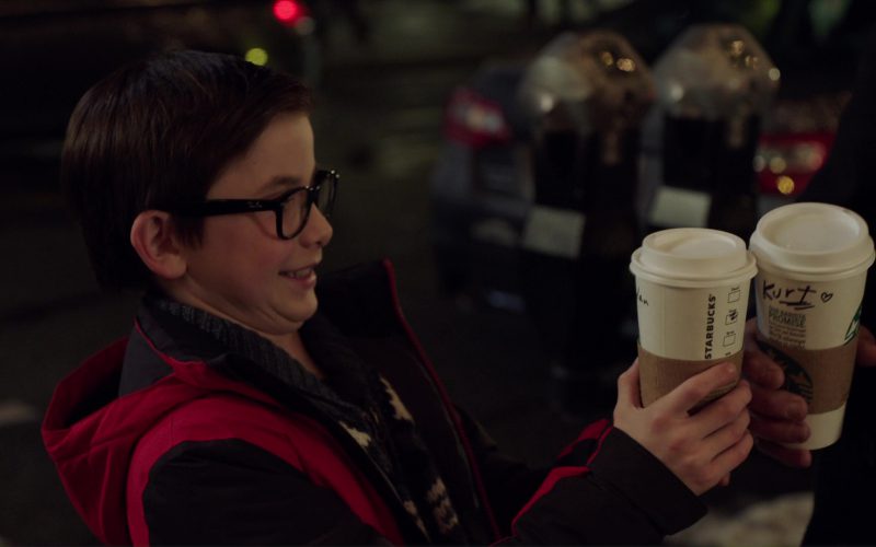 Starbucks in Daddy’s Home 2 (3)