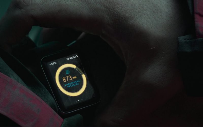 Apple Watch Used by Toby Kebbell in The Hurricane Heist (1)