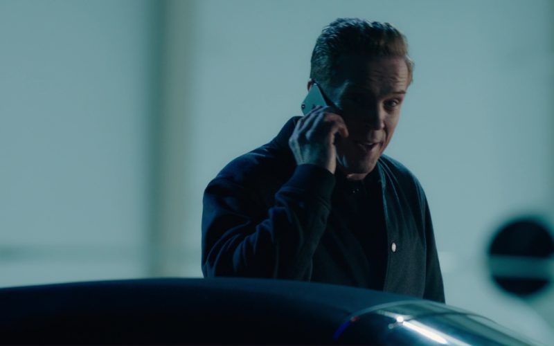 Apple iPhone Used by Damian Lewis (1)