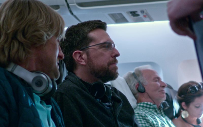 Beats Headphones Used by Owen Wilson and Sony Headphones Used by Ed Helms in Father Figures (1)