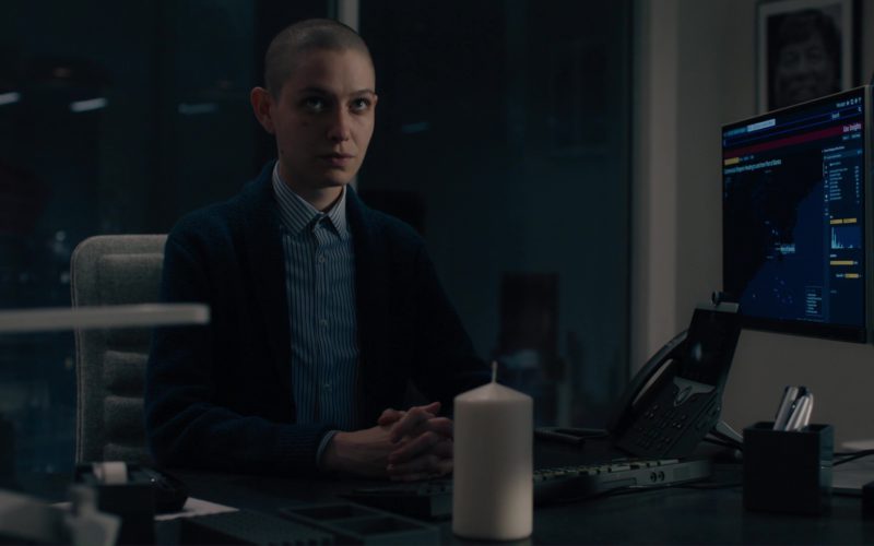 Bloomberg Terminals and Keyboard, Cisco Phone Used by Asia Kate Dillon in Billions (4)