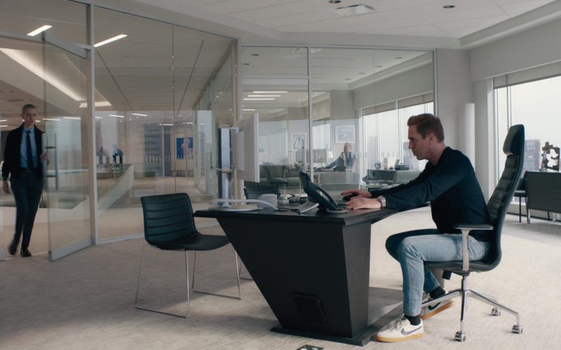 Nike Sneakers Worn by Damian Lewis in Billions (3)