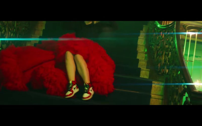 Nike Sneakers Worn by Olivia Wilde in Nice For What by Drake (1)