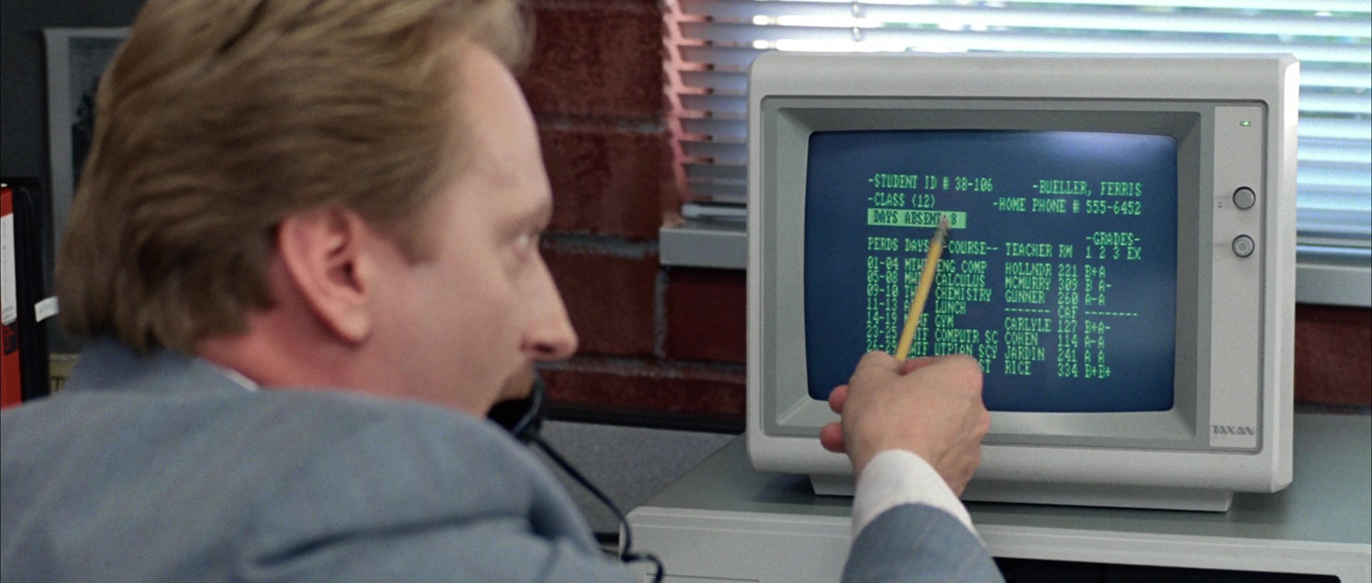 Discovery How nice worm Taxan Monitor Used By Jeffrey Jones In Ferris Bueller's Day Off (1986)