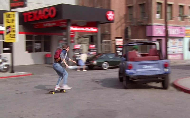 Texaco Gas Station in Back to the Future (1)